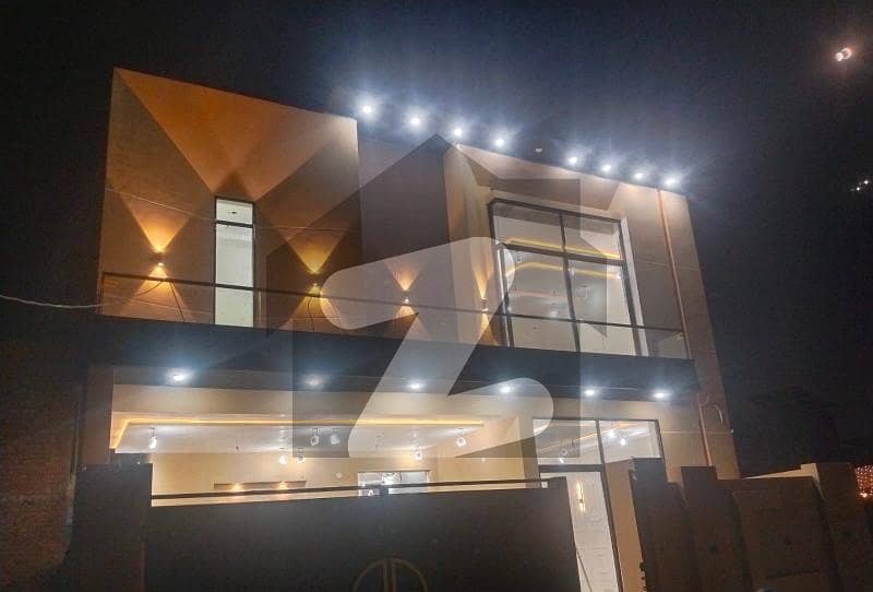 Brand new 8 Marla house