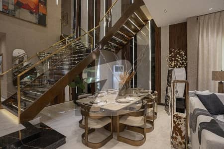 ڈی ایچ اے فیز 7 - بلاک ڈبلیو فیز 7,ڈیفنس (ڈی ایچ اے),لاہور میں 5 کمروں کا 1 کنال مکان 7.64 کروڑ میں برائے فروخت۔