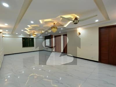 Prime Location Flat Of 3400 Square Feet For sale In F-11 Markaz