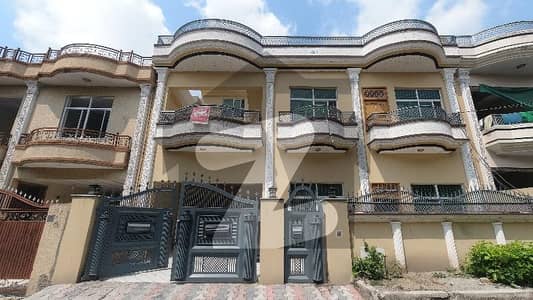 Prime Location House For sale In Airport Housing Society - Sector 2