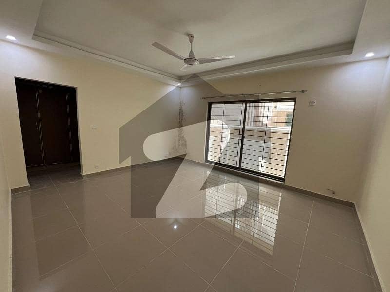 Askari 3 - 10.6 Marla House DHA MULTAN available Contact Us