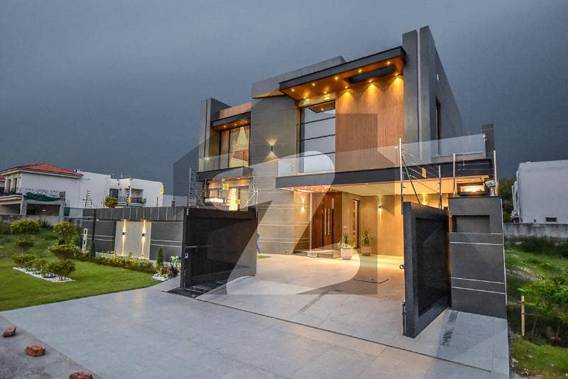 1 Kanal Modern Designer Elegant Royal Palace