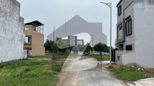 6.7 Marla Residential Corner Plot for sale in New Lahore City Phase 2