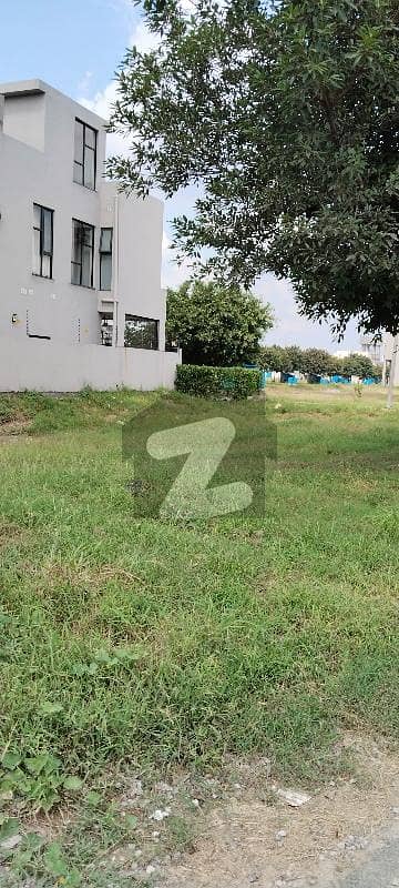 5 Marla Top Location Plot No-- Block B Phase 9 Town DHA Lahore For Urgent Sale