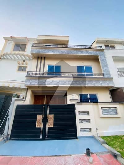 04 MARLA HOUSE FOR SALE IN G-13 ISLAMABAD