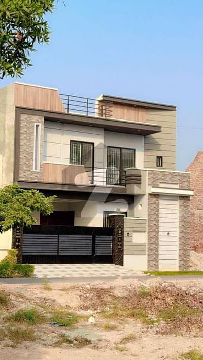 MORDEN STYLE HOUSE