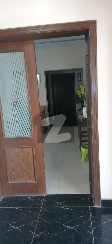 پی سی ایس آئی آر ہاؤسنگ سکیم فیز 2 پی سی ایس آئی آر ہاؤسنگ سکیم,لاہور میں 5 کمروں کا 10 مرلہ مکان 1.65 لاکھ میں کرایہ پر دستیاب ہے۔