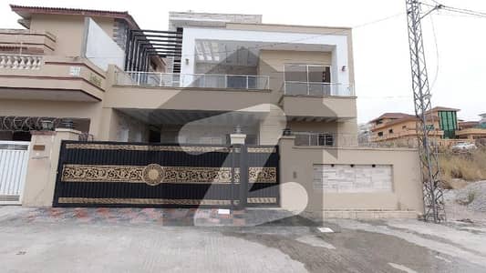 Modern Architecture | 10 Marla Brand New House for Sale in Bani Gala