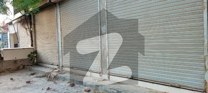 Good Condition Nerest Approach 30 Year Old Semi Commercial Property 3 Shops