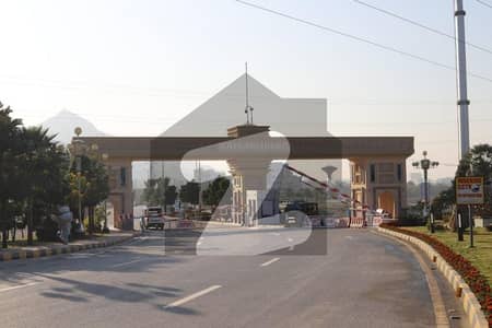 14 Marla corner plot available for sale