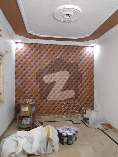80 Square Yards House Available In Gulistan-E-Jauhar - Block 12 For Sale
