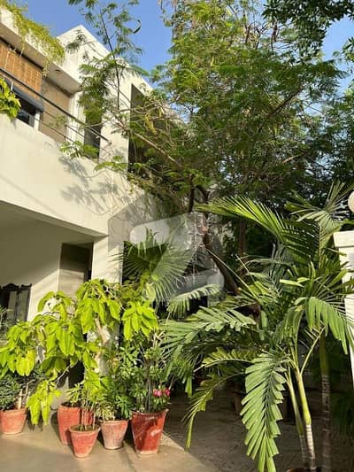 Two Unit House 500 Yards Bungalow Available For Rent DHA Phase-6 Khayaban-e-Sehar 31 Street Near Immam Bargha Best For Two Joints family