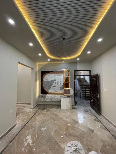 Brand New | Builder transfer | Residential Portion | 2 bed Drawing Dinning | 2nd floor | 950 sq feet |All utilities available | In Sector 18-A, Scheme 33, Quetta Town Cooperative Housing Society, Karachi
