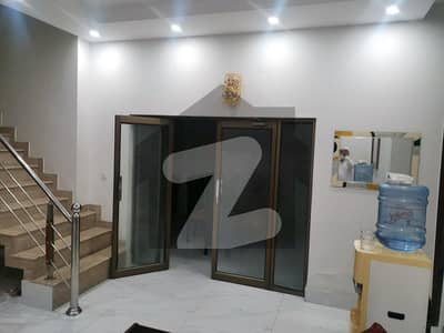 نشیمنِ