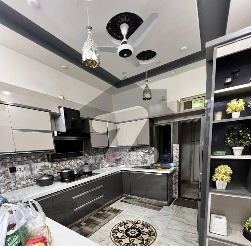 Gulshan E Roomi House For Sale. Gulshan E Roomi House For Sale.