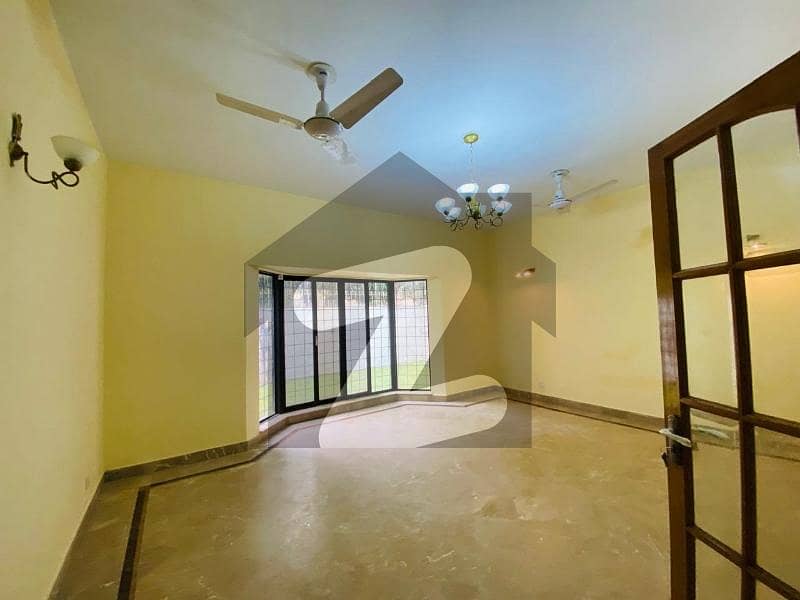 Spacious 5 Bedroom Home For Rent In G-6/3, Islamabad Spacious 5 Bedroom Home For Rent In G-6/3, Islamabad