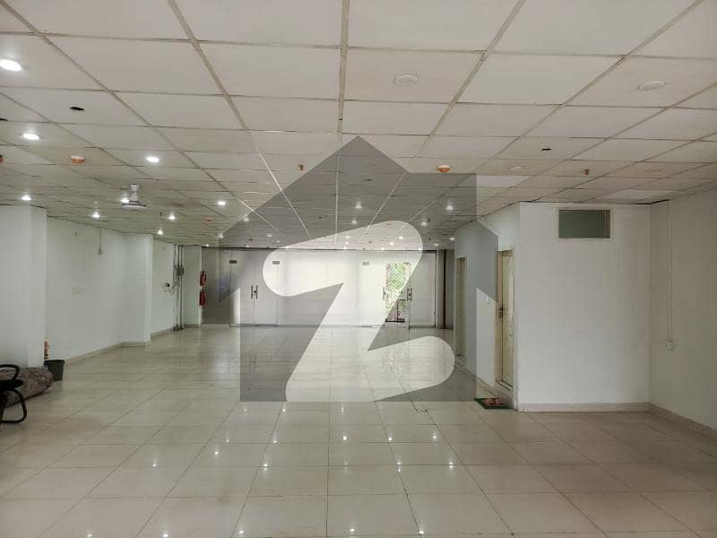 جی ۔ 9 اسلام آباد میں 1 کنال عمارت 15.0 لاکھ میں کرایہ پر دستیاب ہے۔