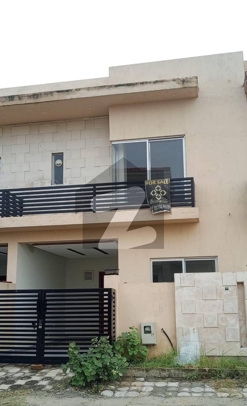 3.5 Marla house for sale in Mumtaz City 3.5 Marla house for sale in Mumtaz City