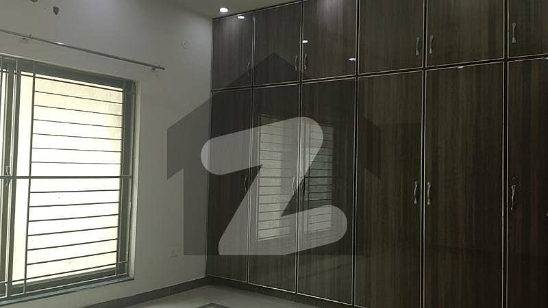 5 MARLA UPPER PORTION FOR RENT 5 MARLA UPPER PORTION FOR RENT