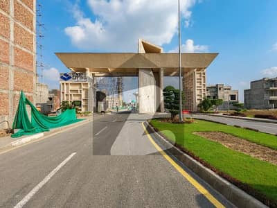 18 پارک ریذیڈنس یونین لیونگ,مین کینال بینک روڈ,لاہور میں 1 کمرے کا 3 مرلہ فلیٹ 1.29 کروڑ میں برائے فروخت۔