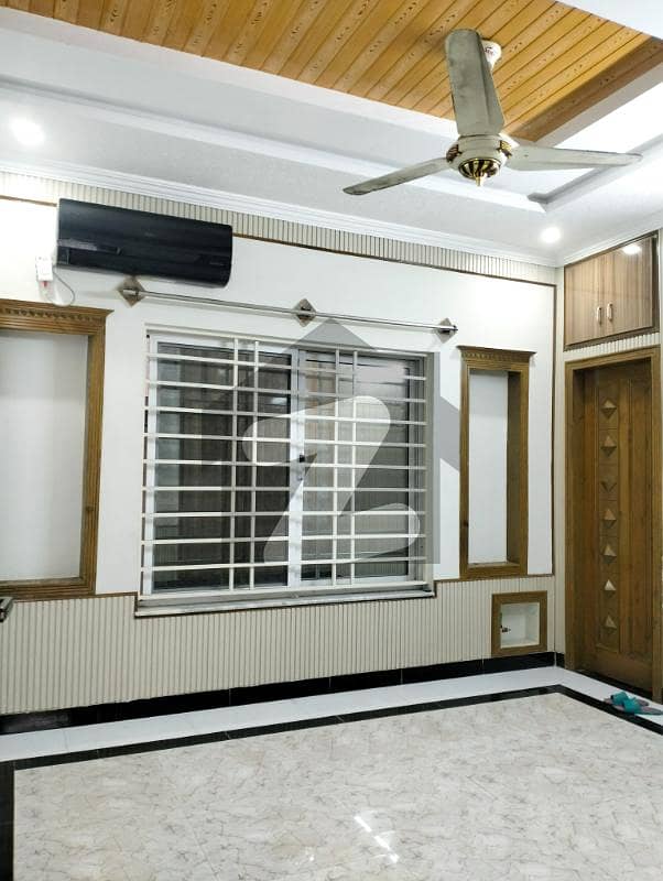 25x40 Double Story House For Rent