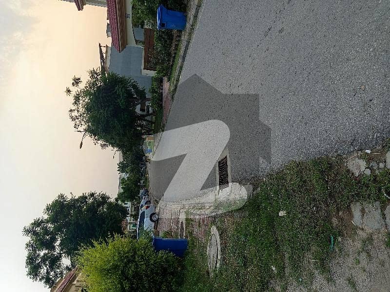 5 Marla Plot Available For Sale 5 Marla Plot Available For Sale