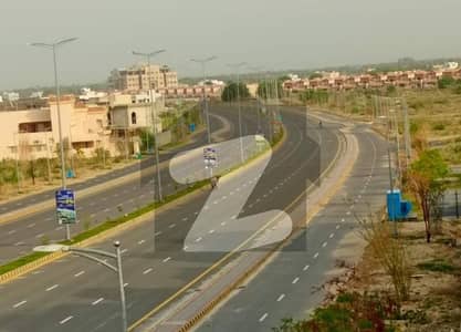 01Kanal Hot Location Plot Near To Masjid Park Or DHA VIllas Sector A