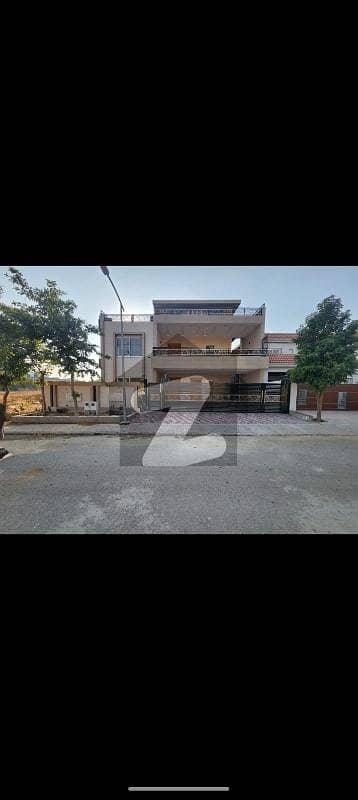 Brand New Lowest Rate Kanal House Brand New Lowest Rate Kanal House
