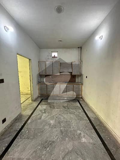 چکلالہ سکیم 3 چکلالہ سکیم,راولپنڈی میں 3 مرلہ عمارت 1.1 کروڑ میں برائے فروخت۔