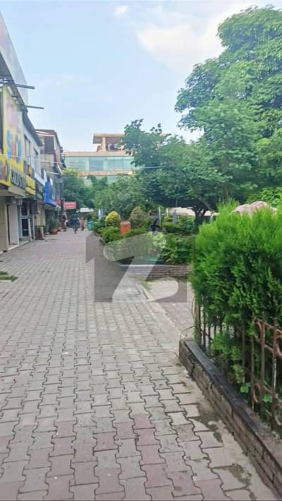 Ground + 1st Floor Shop with Rooftop & Outdoor Sitting for Rent in F-7 1200 Sqft PKR 9 Lac