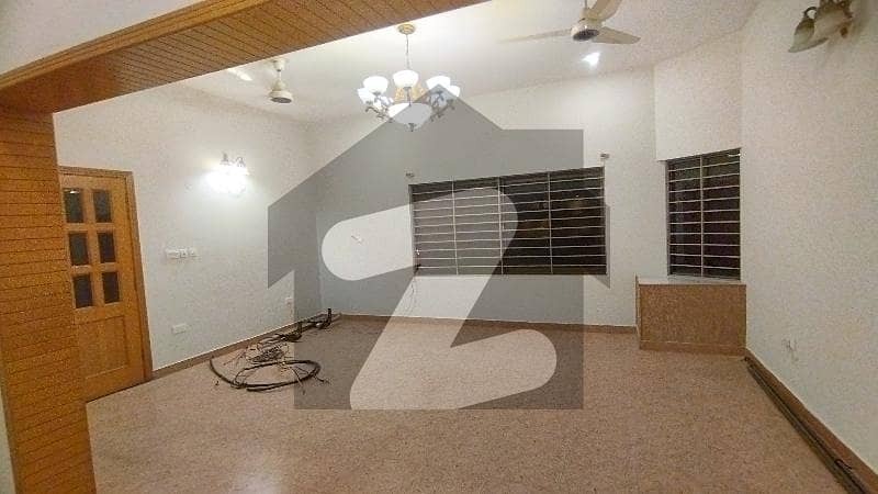 E-11 Mpchs Triple Storey House For Sale
