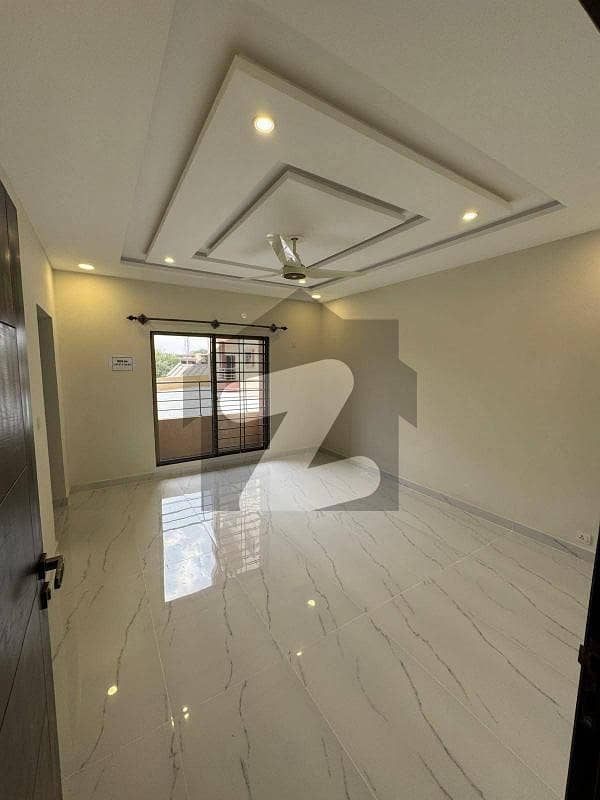Apartment Available For Sale