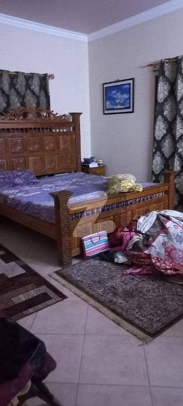 UPPER PORTION FOR RENT
