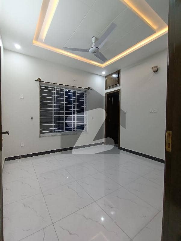 25x40 full house available for rent in g13