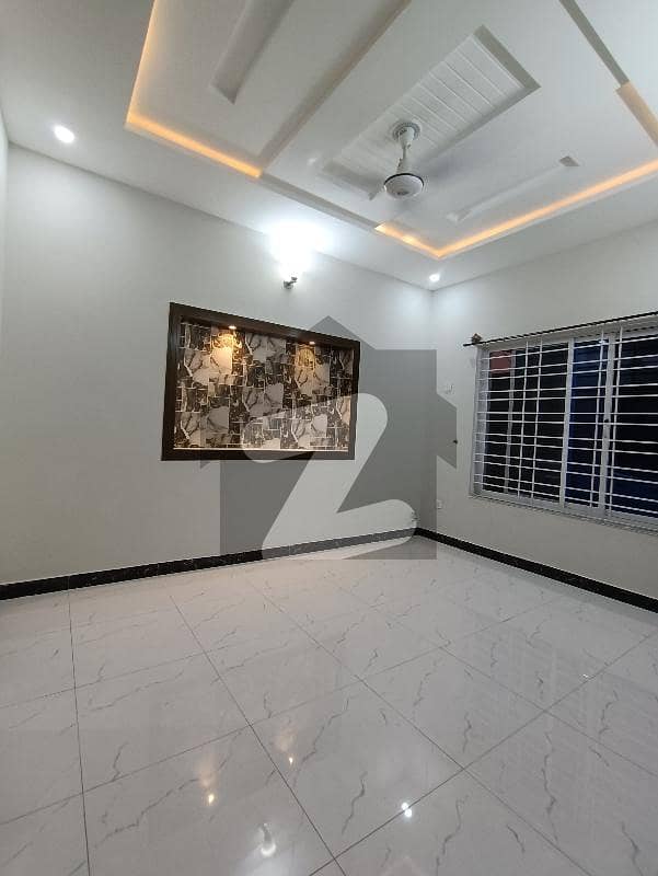 25x40 Full House Available For Rent In G-13