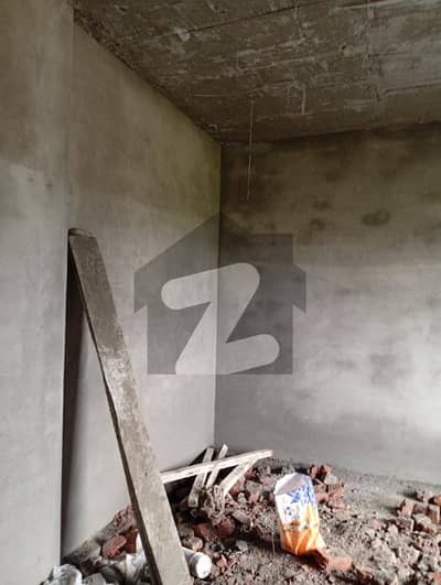 LDA Avenue 10 Marla Grey Structure House Prime Location available for sale