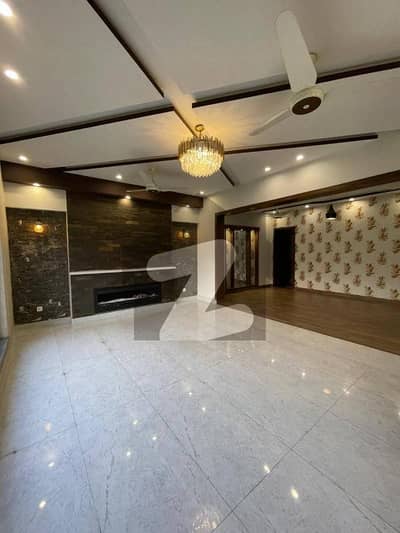 1 Kanal Like A New Beautiful Upper Portion For Rent