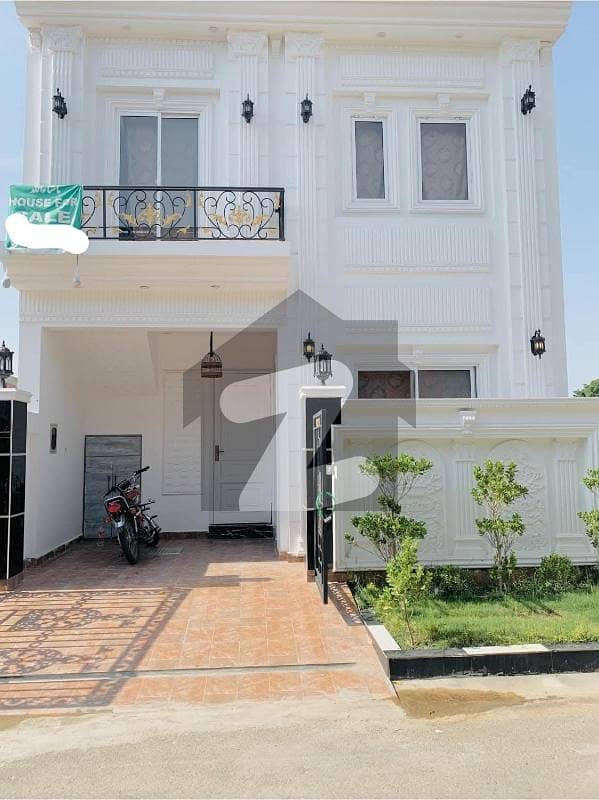 3 Marla Beautiful Hot Location House For Sale