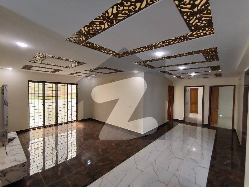 Beautiful New Portion In Bahria Town Karachi
