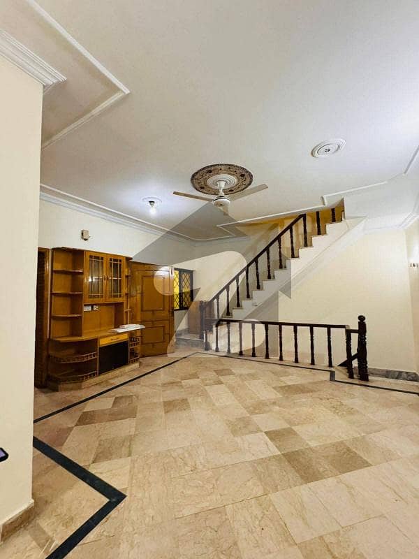 UPPER PORTION IS AVAILABLE FOR RENT IN I-8 ISLAMABAD. UPPER PORTION IS AVAILABLE FOR RENT IN I-8 ISLAMABAD.