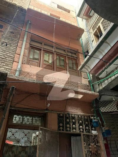 House for sale in commercial area