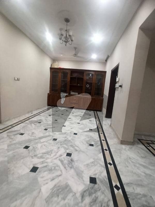 10 Marla Upper Portion Available On Rent G13-3