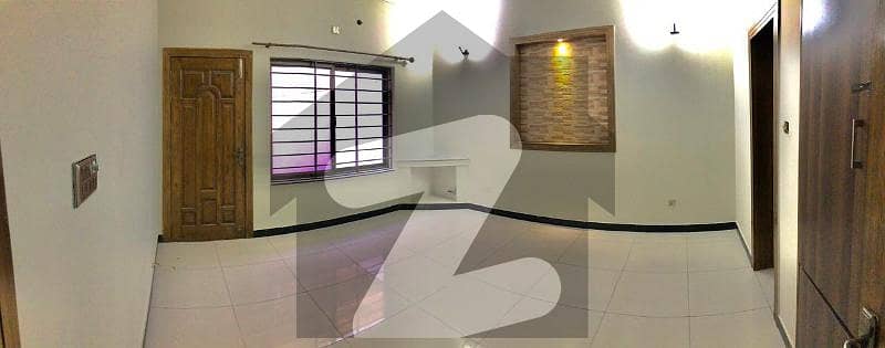 House For Rent in G-13 (10 Marla)