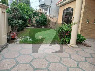 1 Kanal House For Rent