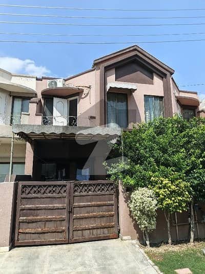 ایڈن لین ولاز 2 ایڈن,لاہور میں 2 کمروں کا 3 مرلہ مکان 88.0 لاکھ میں برائے فروخت۔