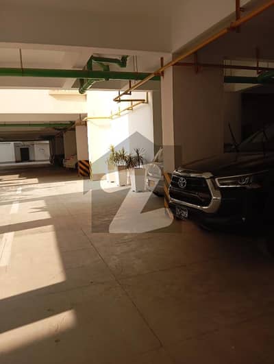 FLAT AVAILABLE FOR RENT