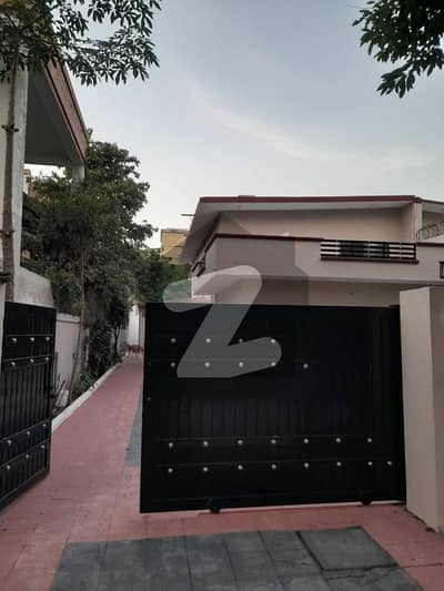 Full House Double Storey Available For Rent In F-8