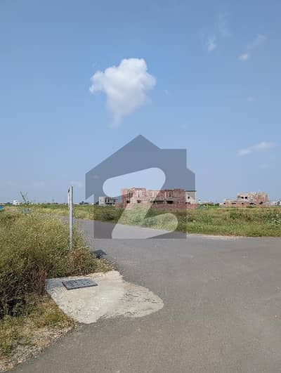 Corner + 80ft Road Residential Plot Available For sale In DHA Sector G