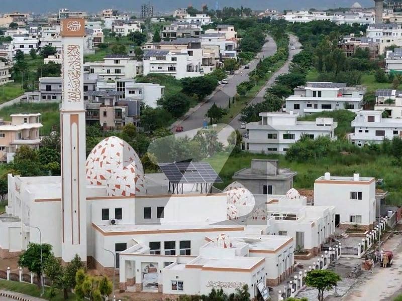 1 Kanal Level And Heightened Plot In Block L 1 Kanal Level And Heightened Plot In Block L