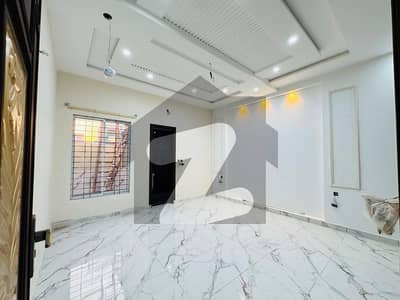 Prime Location 5.6 Marla Spacious House Available For Sale